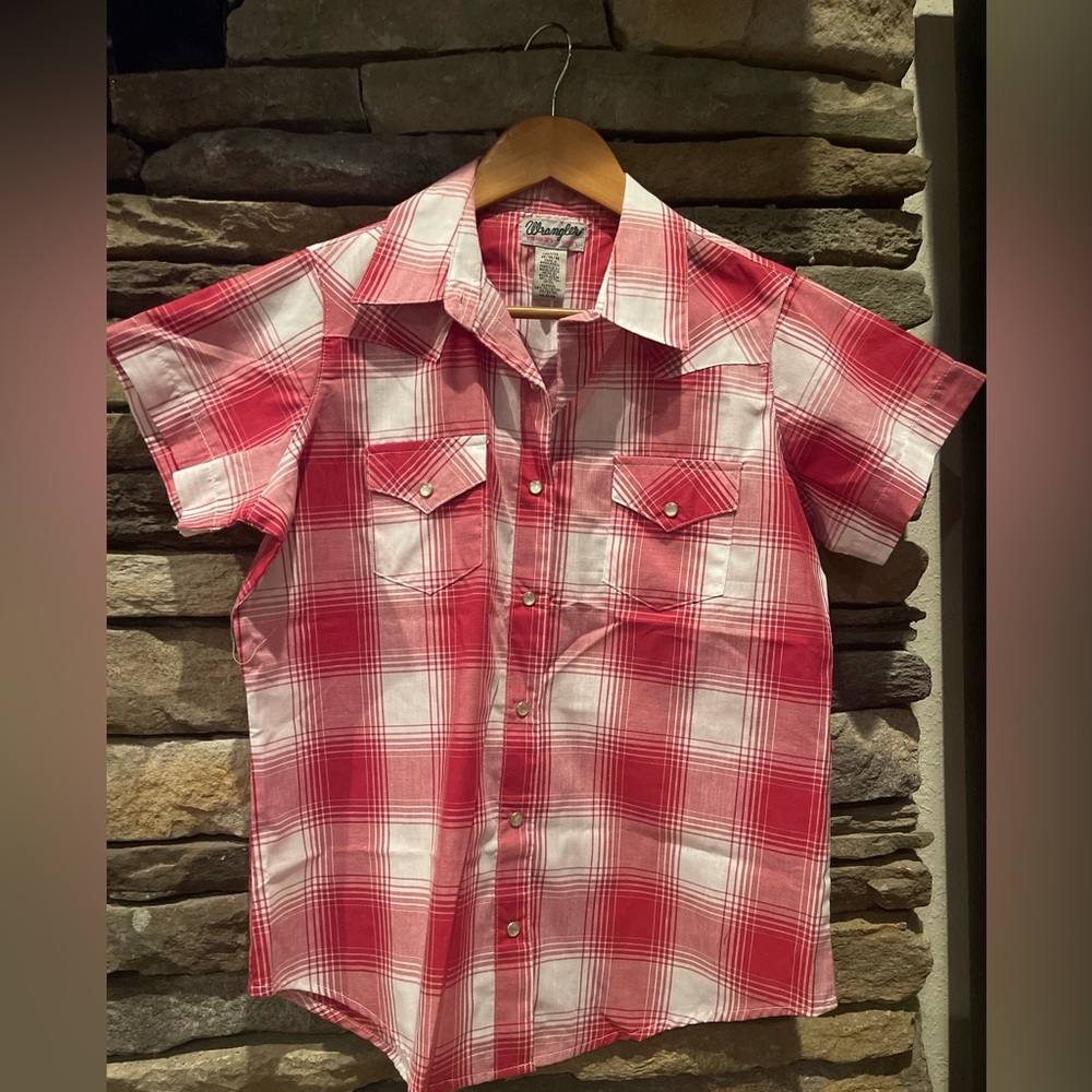 Wrangler plaid button up